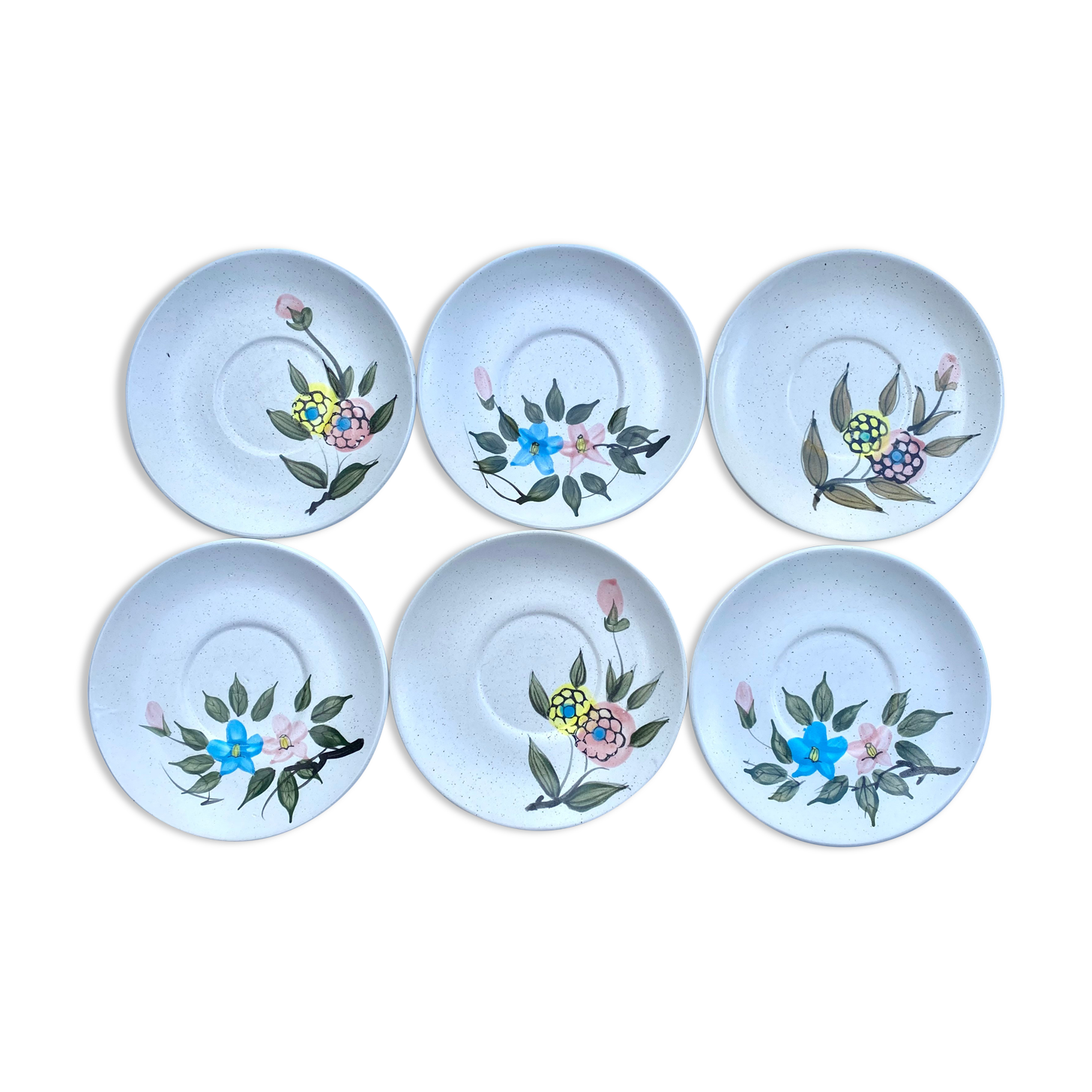 Stoneware dessert plates with floral decoration