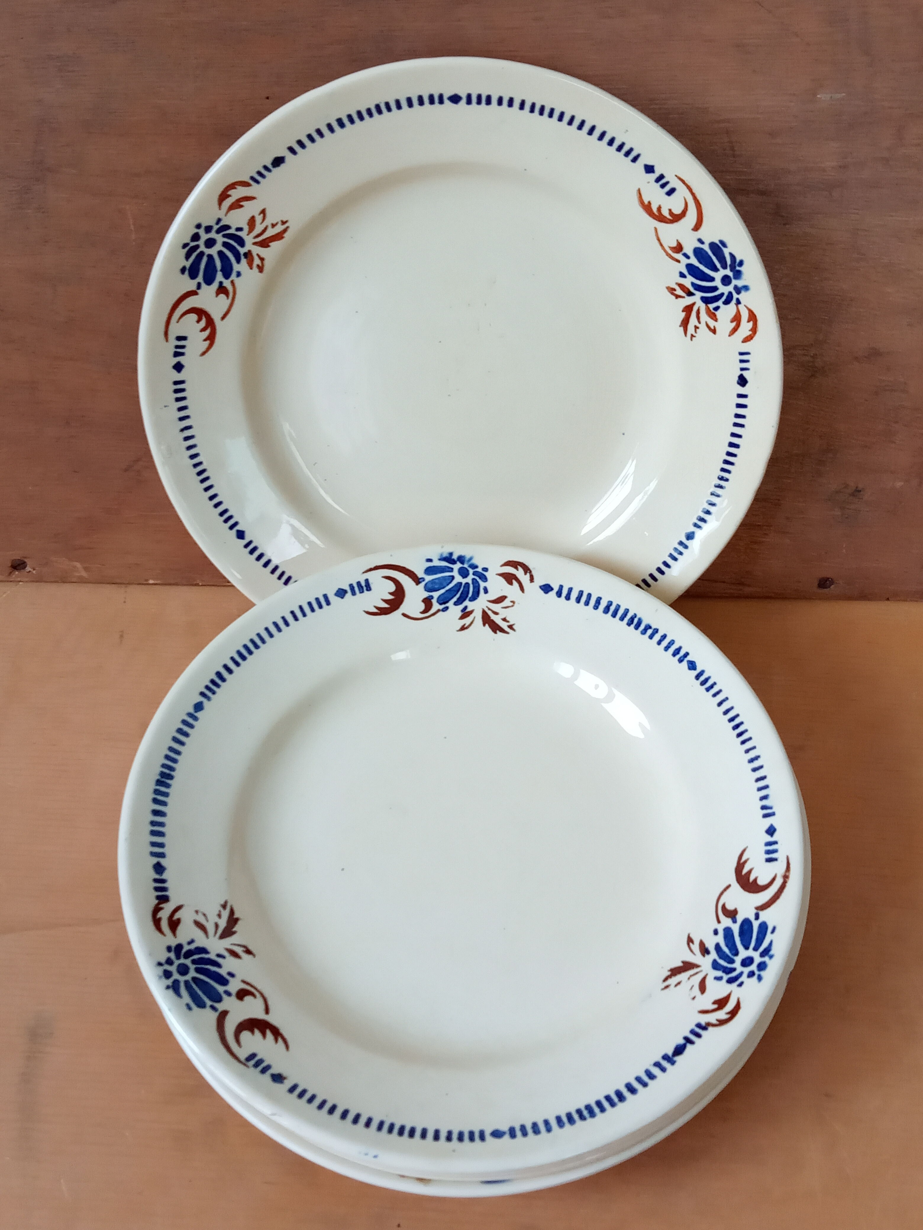 Five flat plates of Sarreggemines