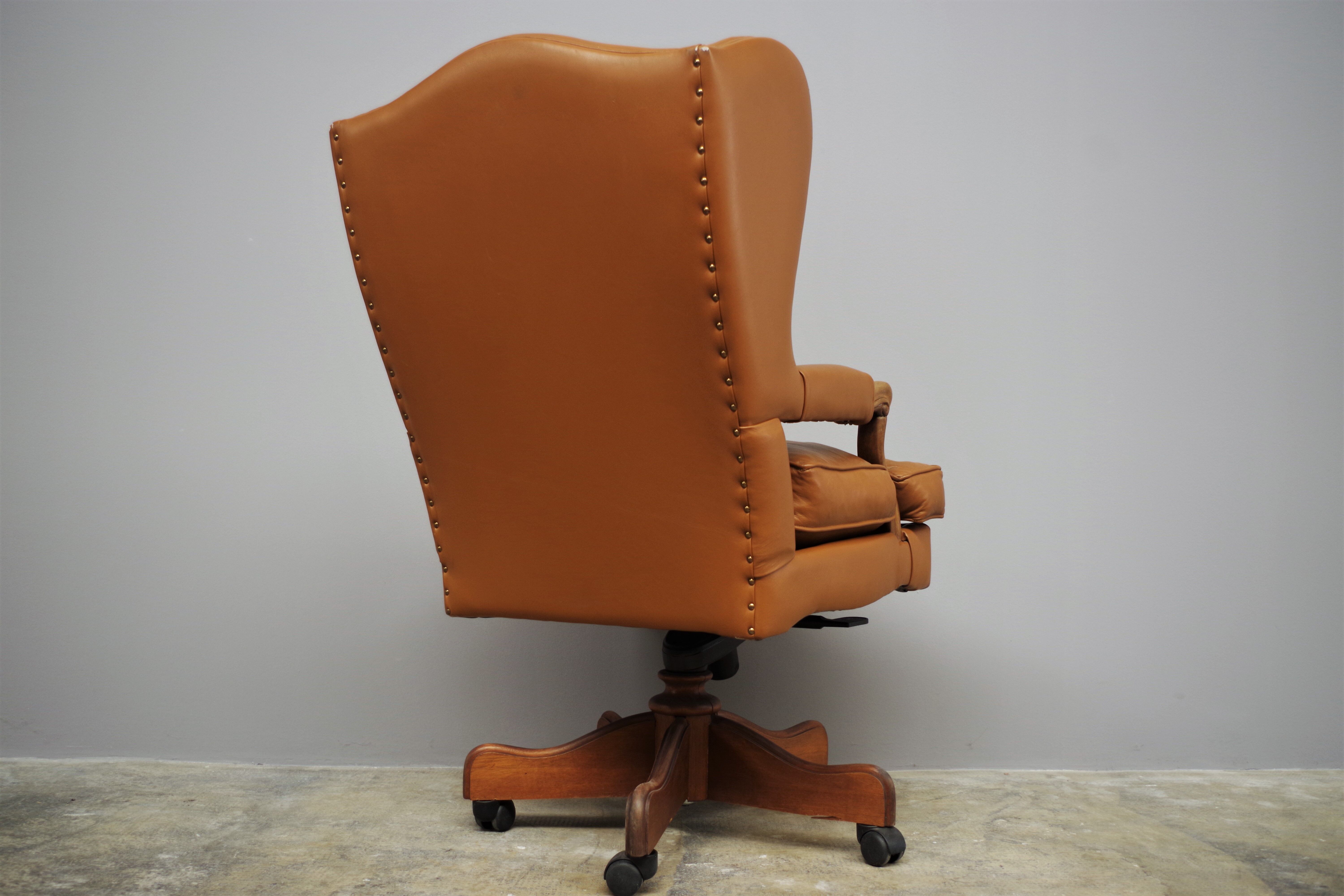 Leather office chair by Fior, 1980