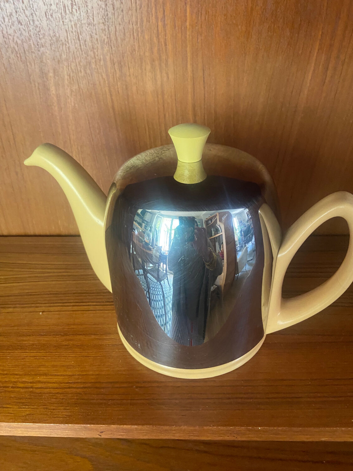 Vintage Salam teapot