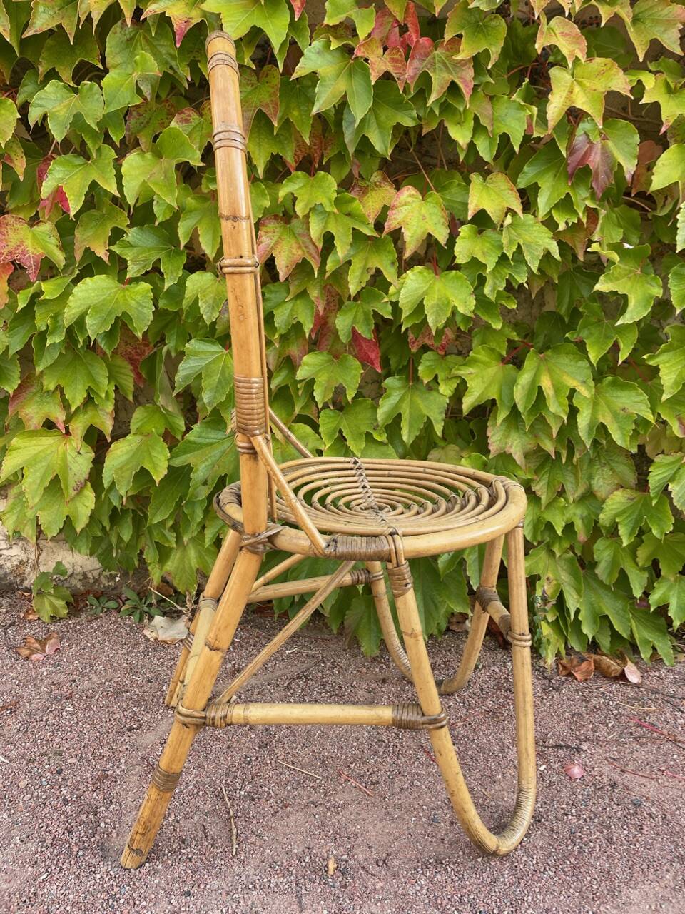 Series of 4 rattan chairs from the 60s
