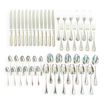 Christofle malmaison ,ménagère 48 pièces très bon état