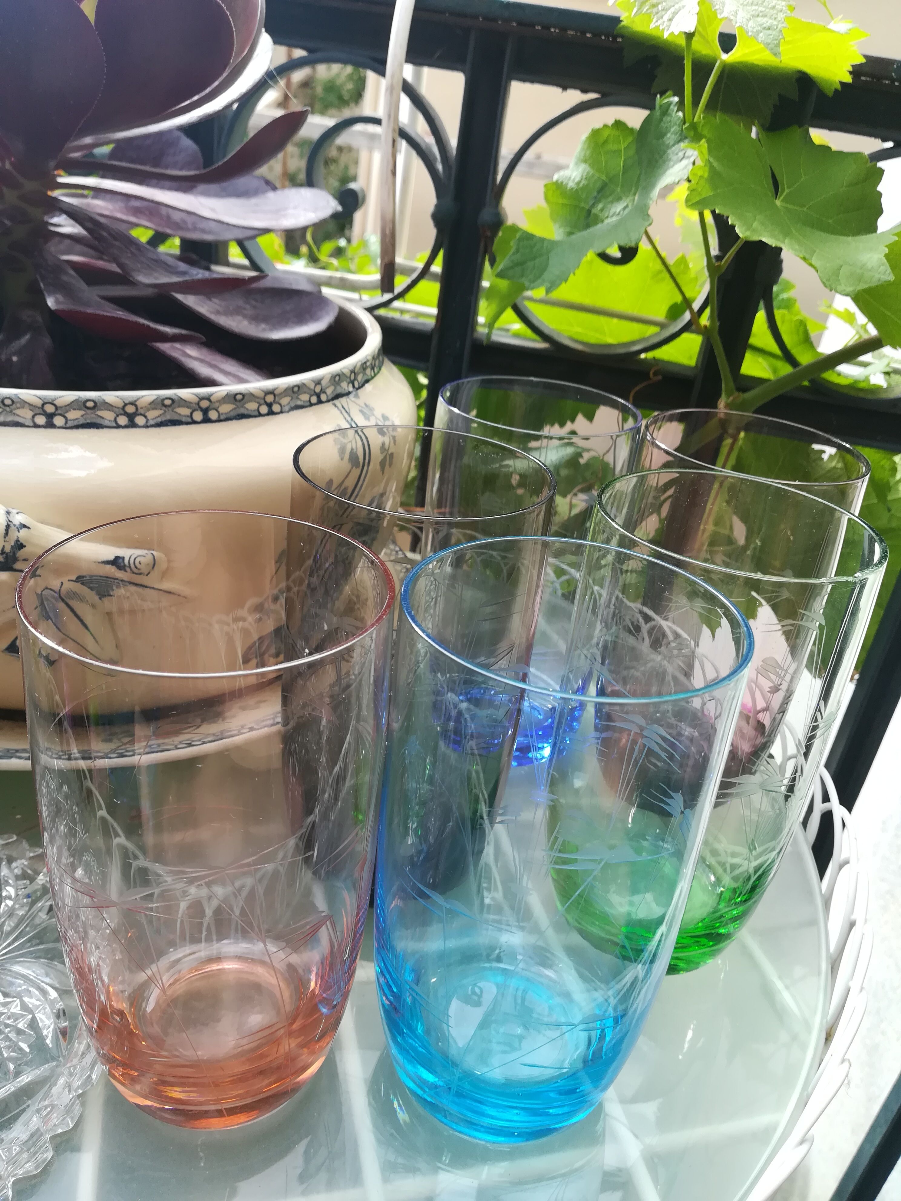 Set of 6 50s colored water glasses