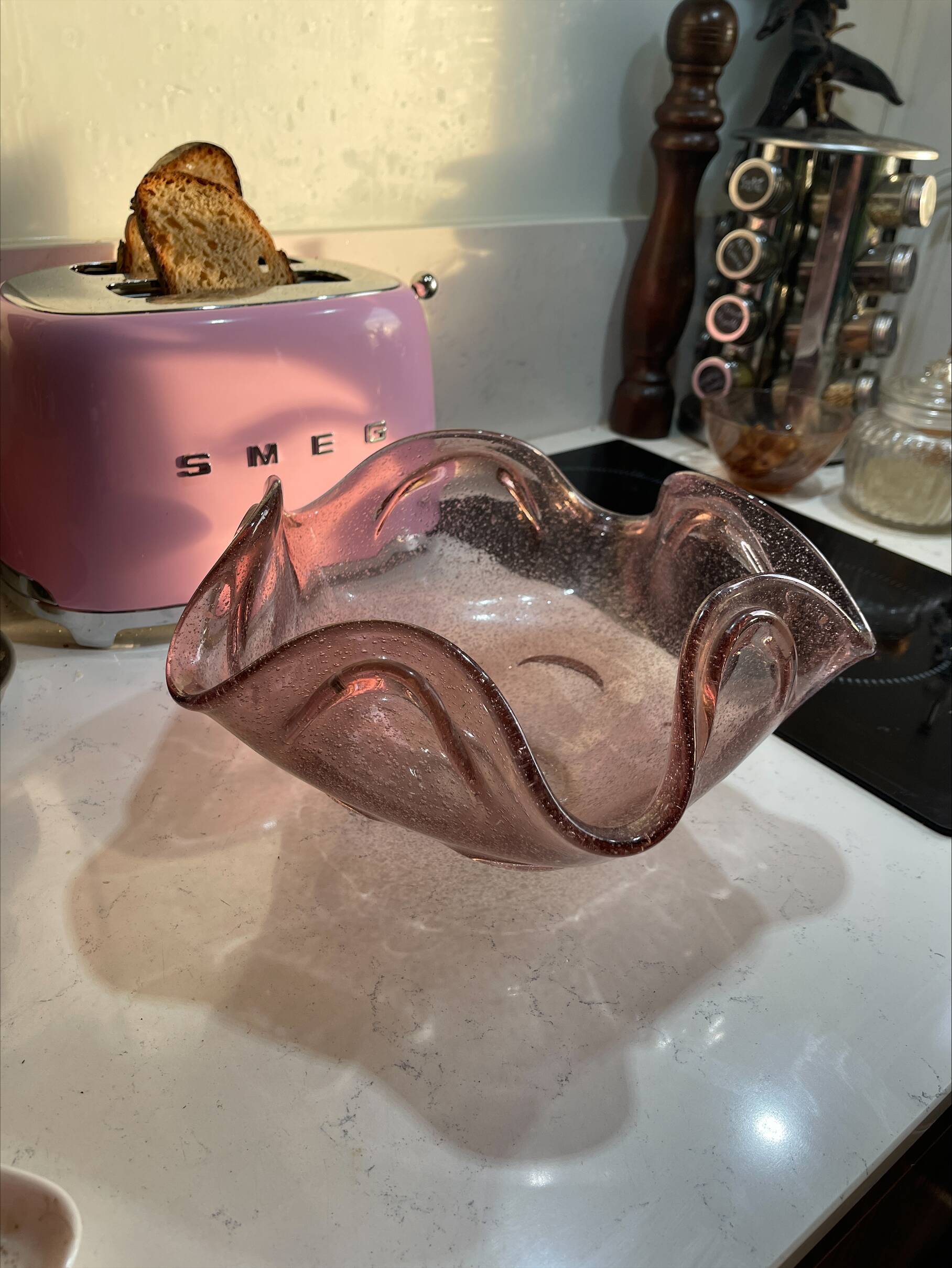 Pink Murano blown glass fruit bowl