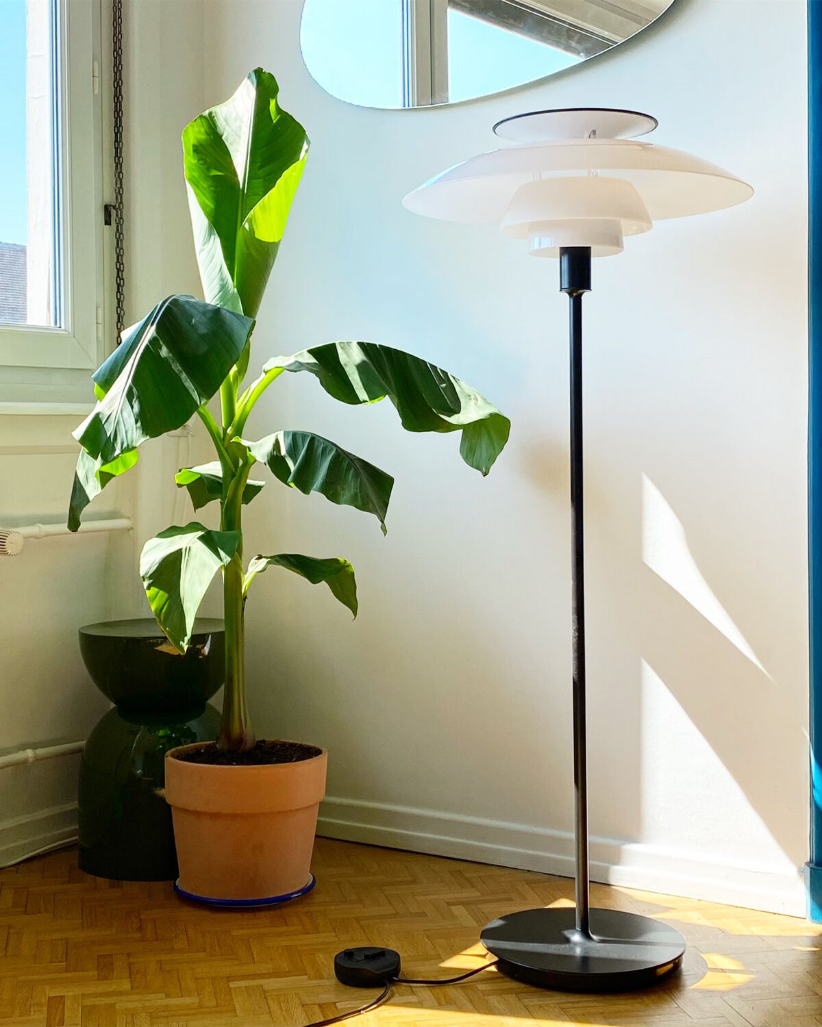 Ph80 floor lamp by Louis Poulsen