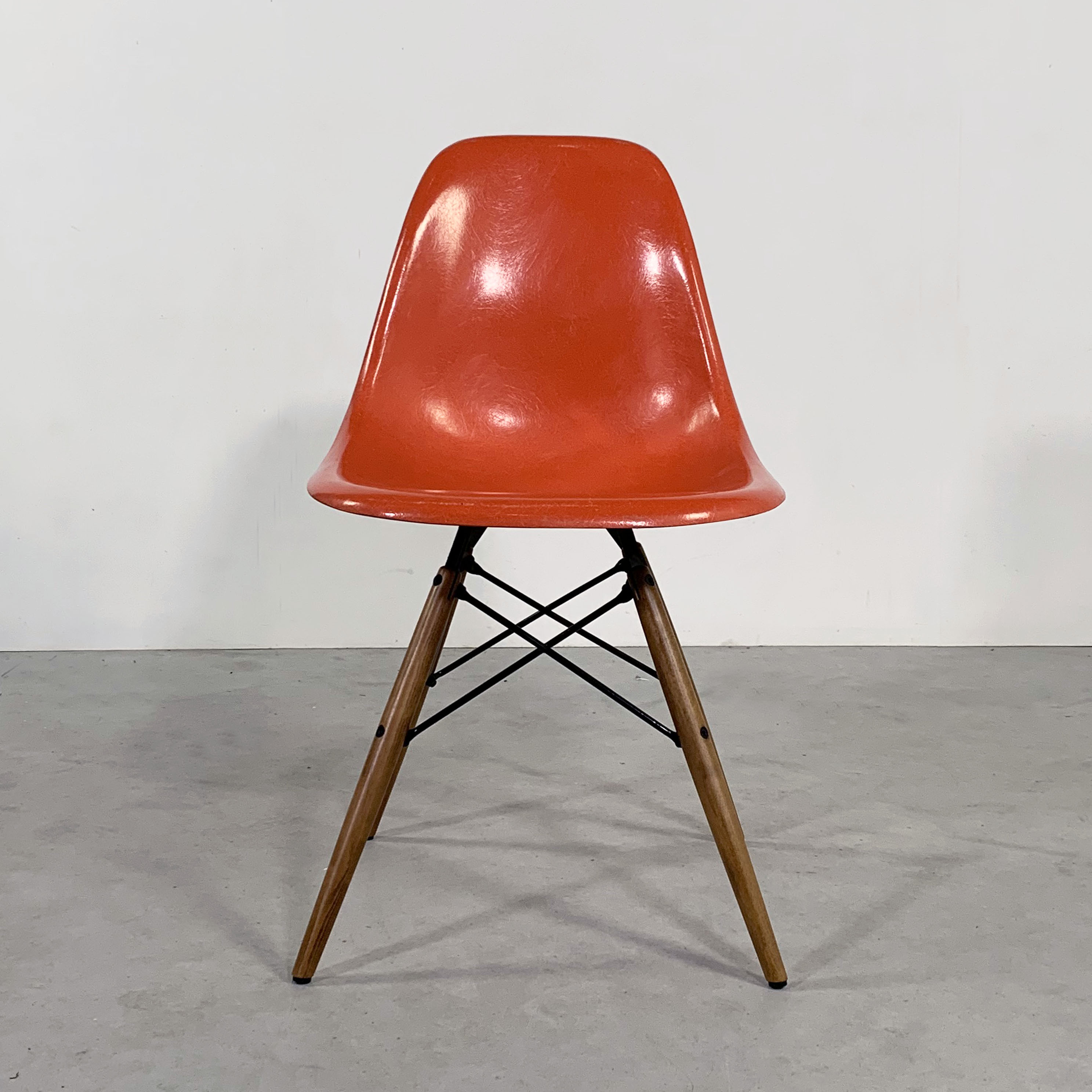 Chaise DSW Corail de Charles & Ray Eames pour Herman Miller, 1970