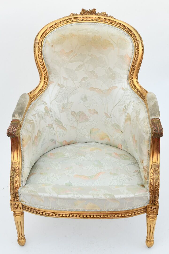 Louis XVI-style shepherdess chair