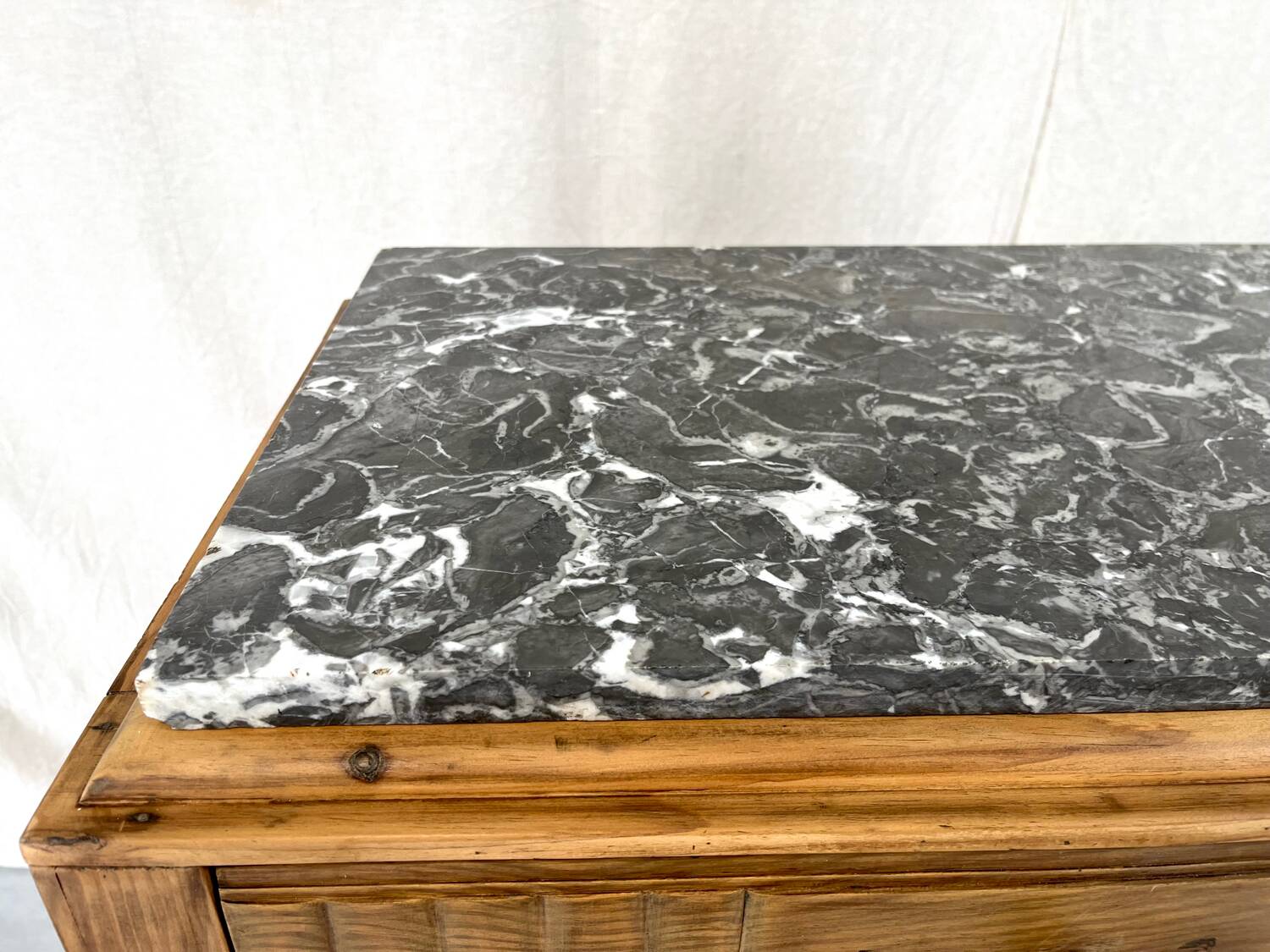 Antique low cabinet in wood and marble