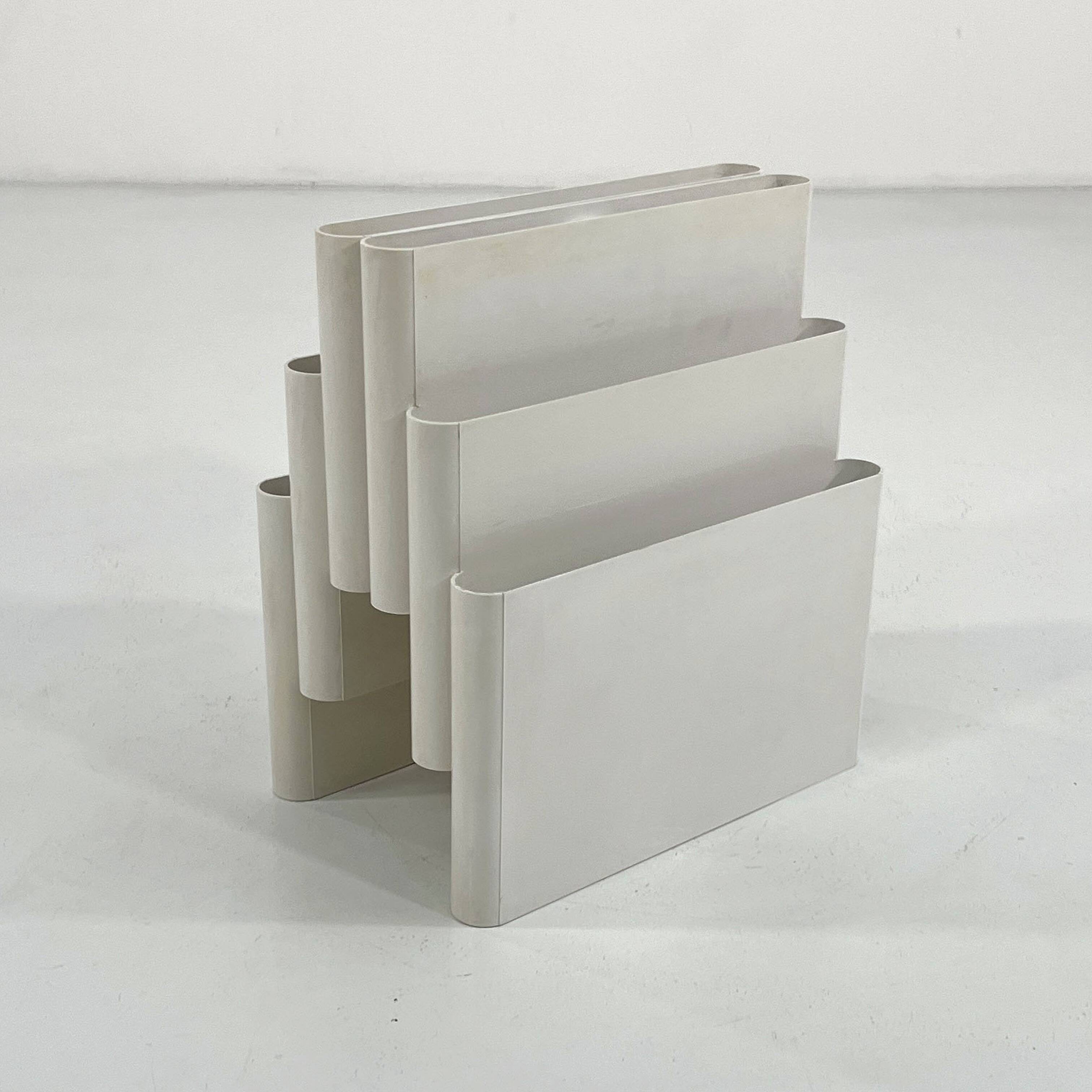 White magazine rack by Giotto Stoppino for Kartell, 1970