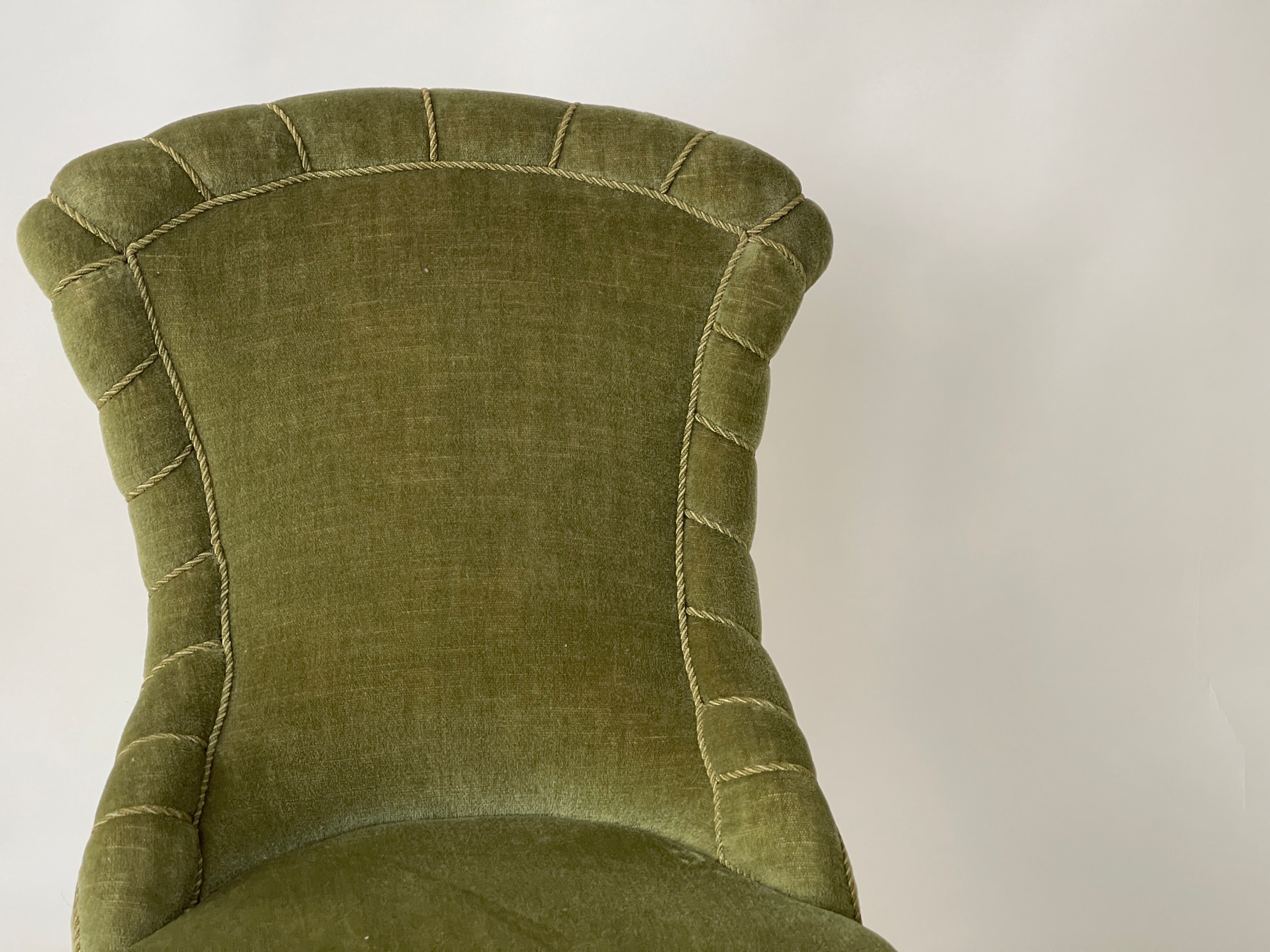 Vintage green bedroom chair