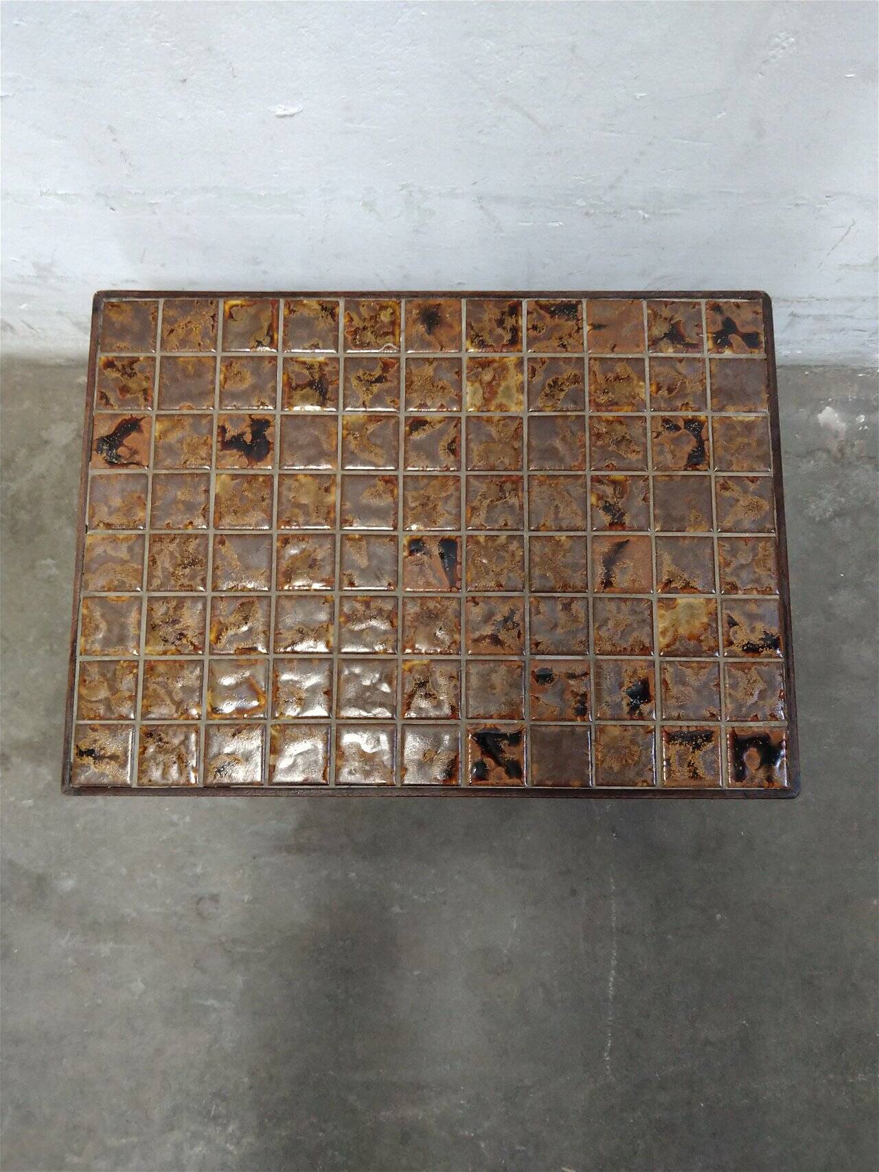 Vintage tile table