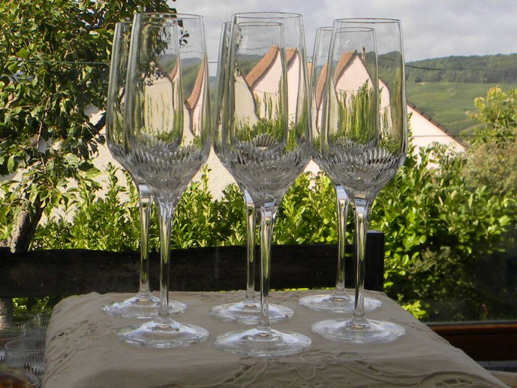 Set of 6 ARQUES crystal champagne flutes. BAVELLA model.