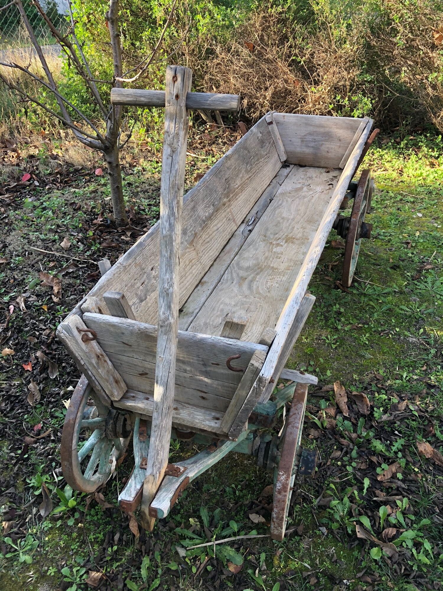 Busch – 2 Charrettes à Foin échelle HO 1/87 – Modèle Réduit à Monter, Dès 14 Ans