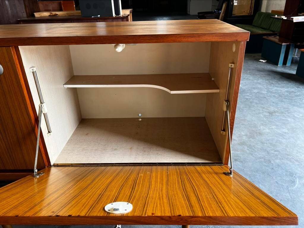 Vintage bar cabinet / mid-height cabinet