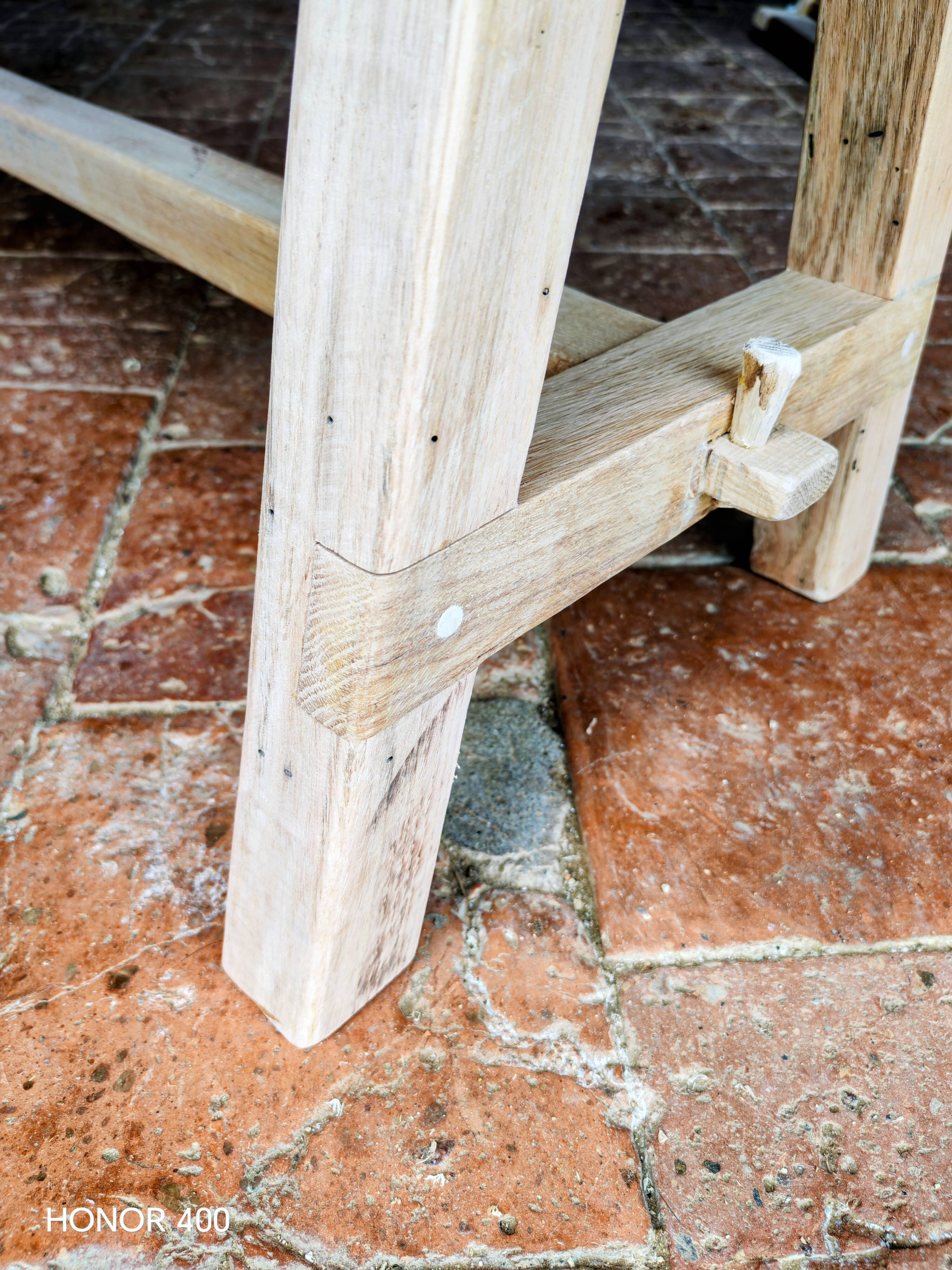 Banc en chêne massif, Rustique,Brut.