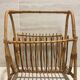 Porte-revues en rotin vintage