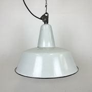 Suspension industrielle en émail gris d’usine de Zaos, années 1960