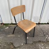Chaises d'école