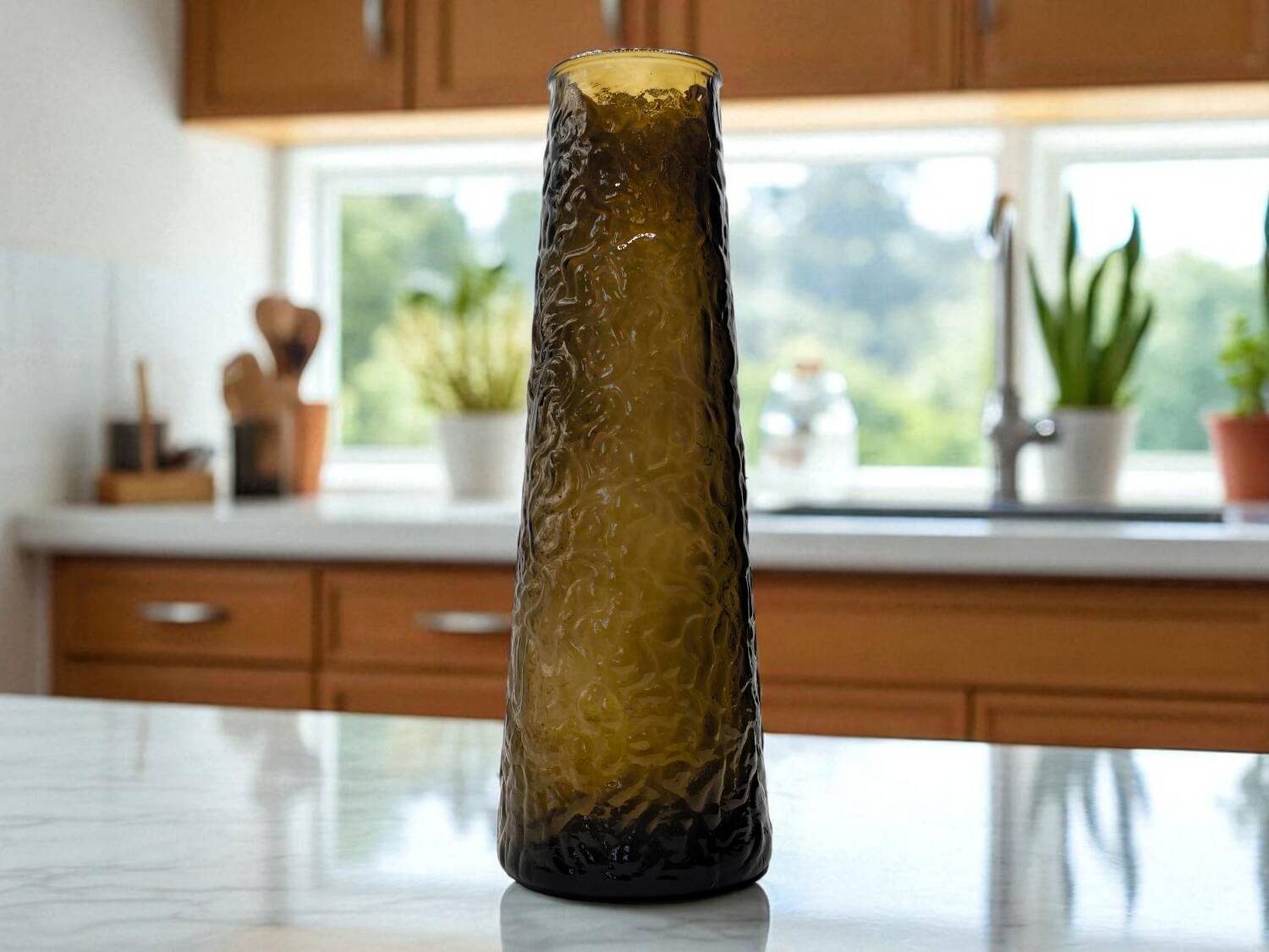 Vintage 1970s Art Glass Vase - Textured Amber Gradient Design
