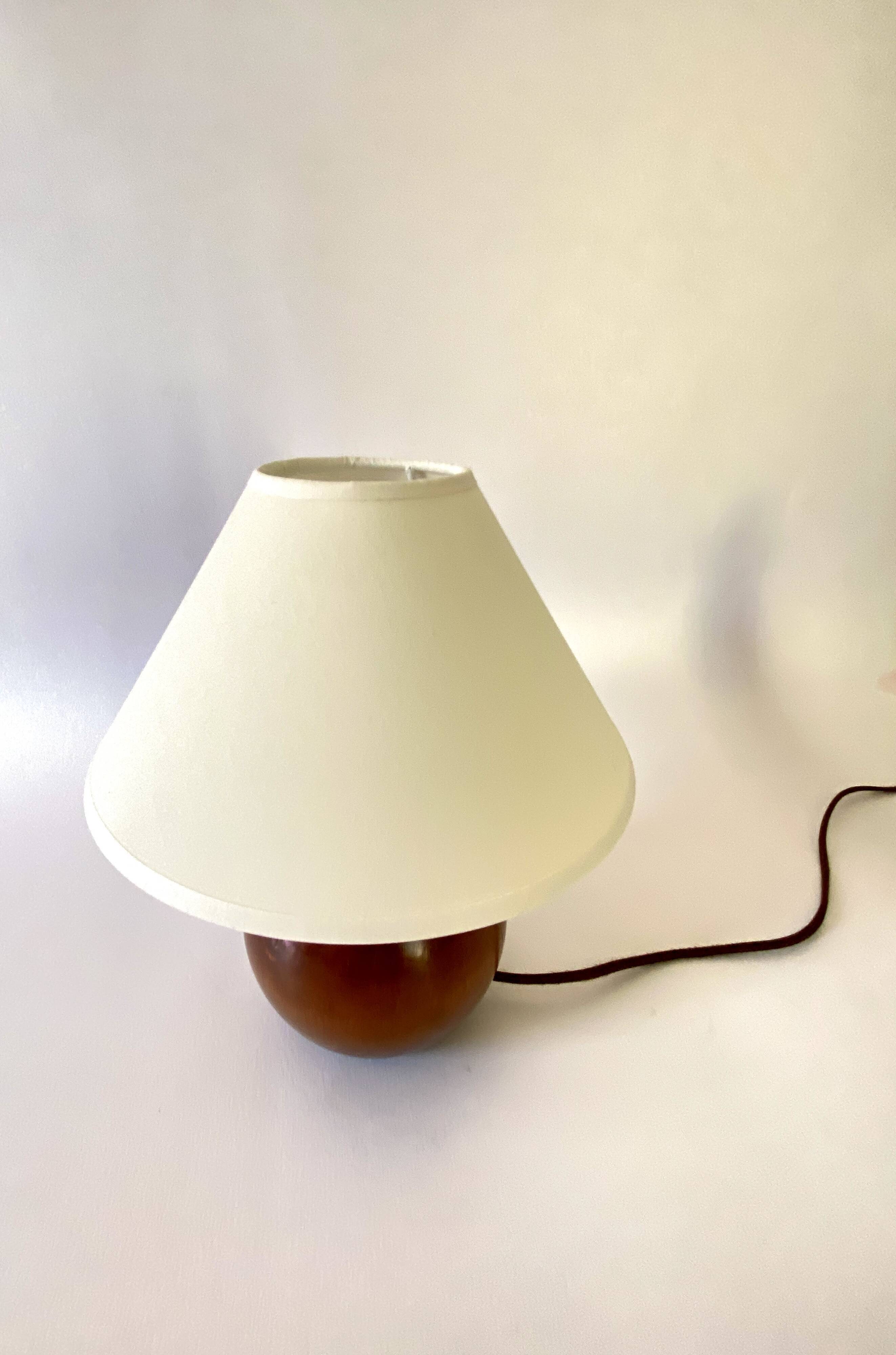 Wooden lamp, recent 2 M fabric cable, pagoda lampshade