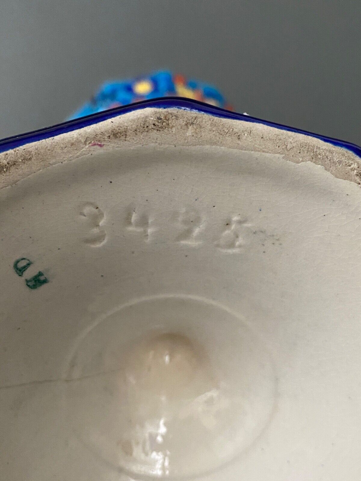 Enamel cornet vase from Longwy XXth shower foot