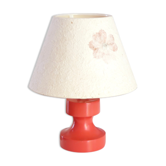 Lampe en bois rouge abat jour façon herbier années 70