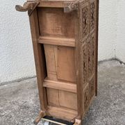 Commode vintage basse Padouk Massif sculpté 1950
