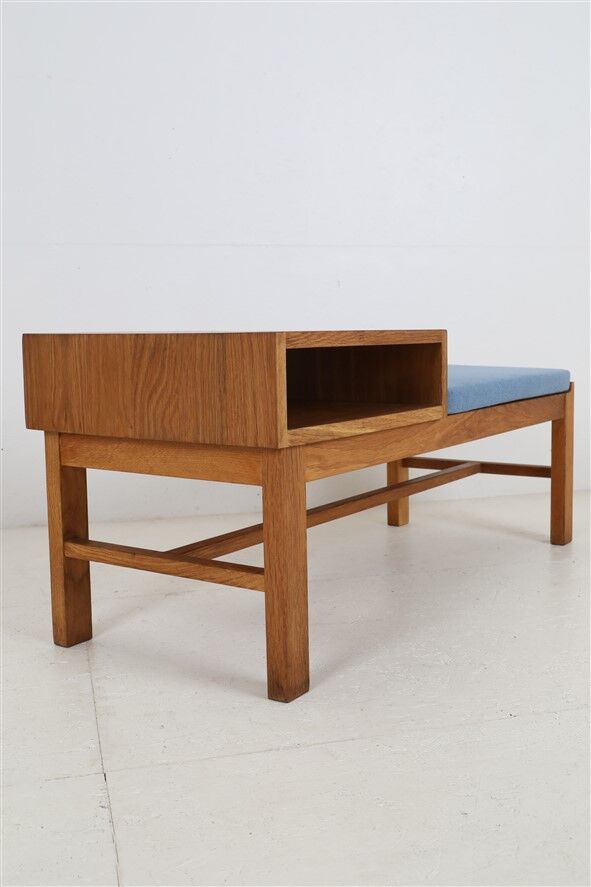Minimalist mid-century phone / reading bench, oak, Danish modern design, 1960s / 1970s