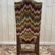 4 chaises de style Louis XIII en bois tournés et velours