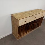 Storage unit with drawers