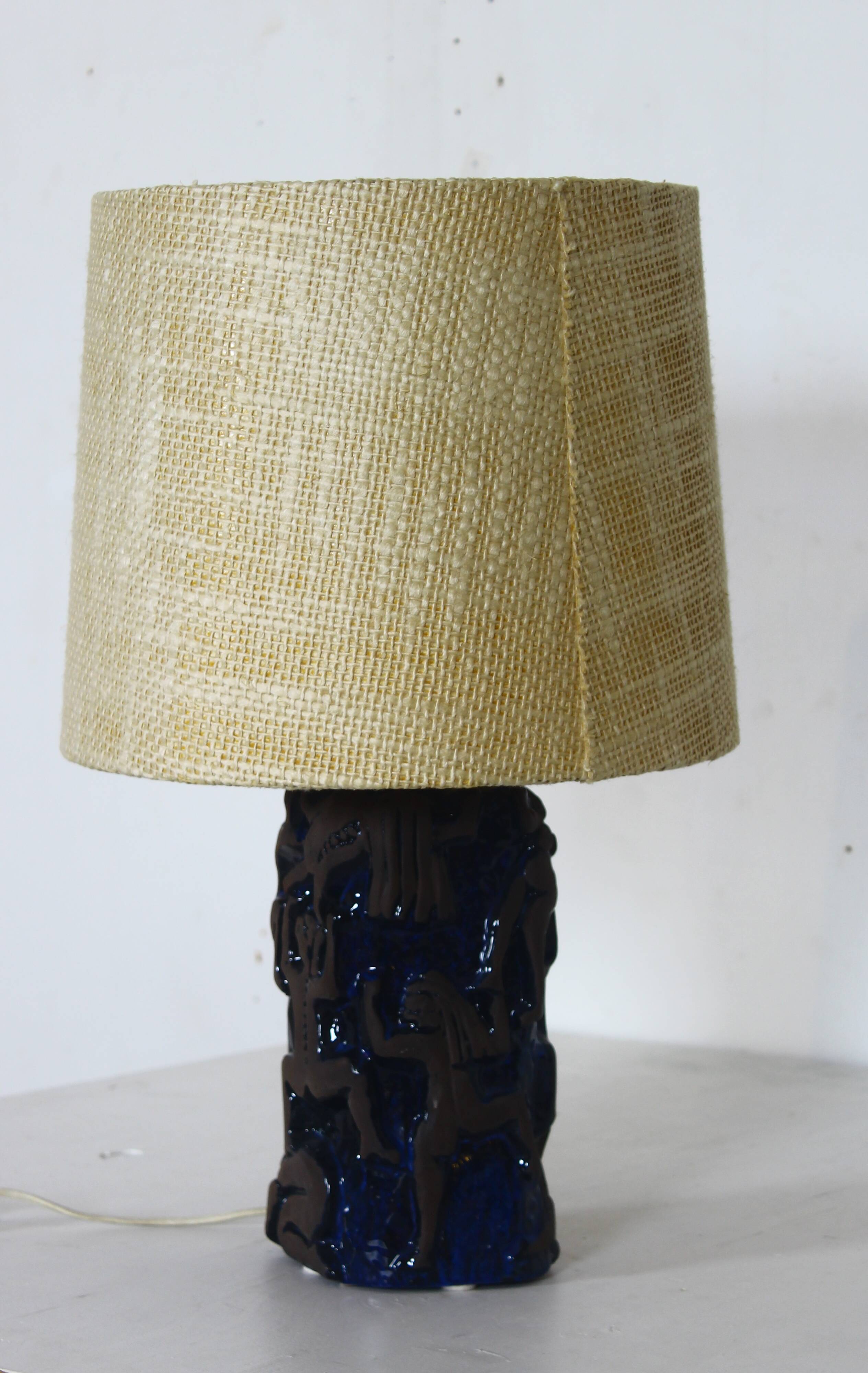 Table lamp "Climbing Women", partially glazed stoneware, by Sys M