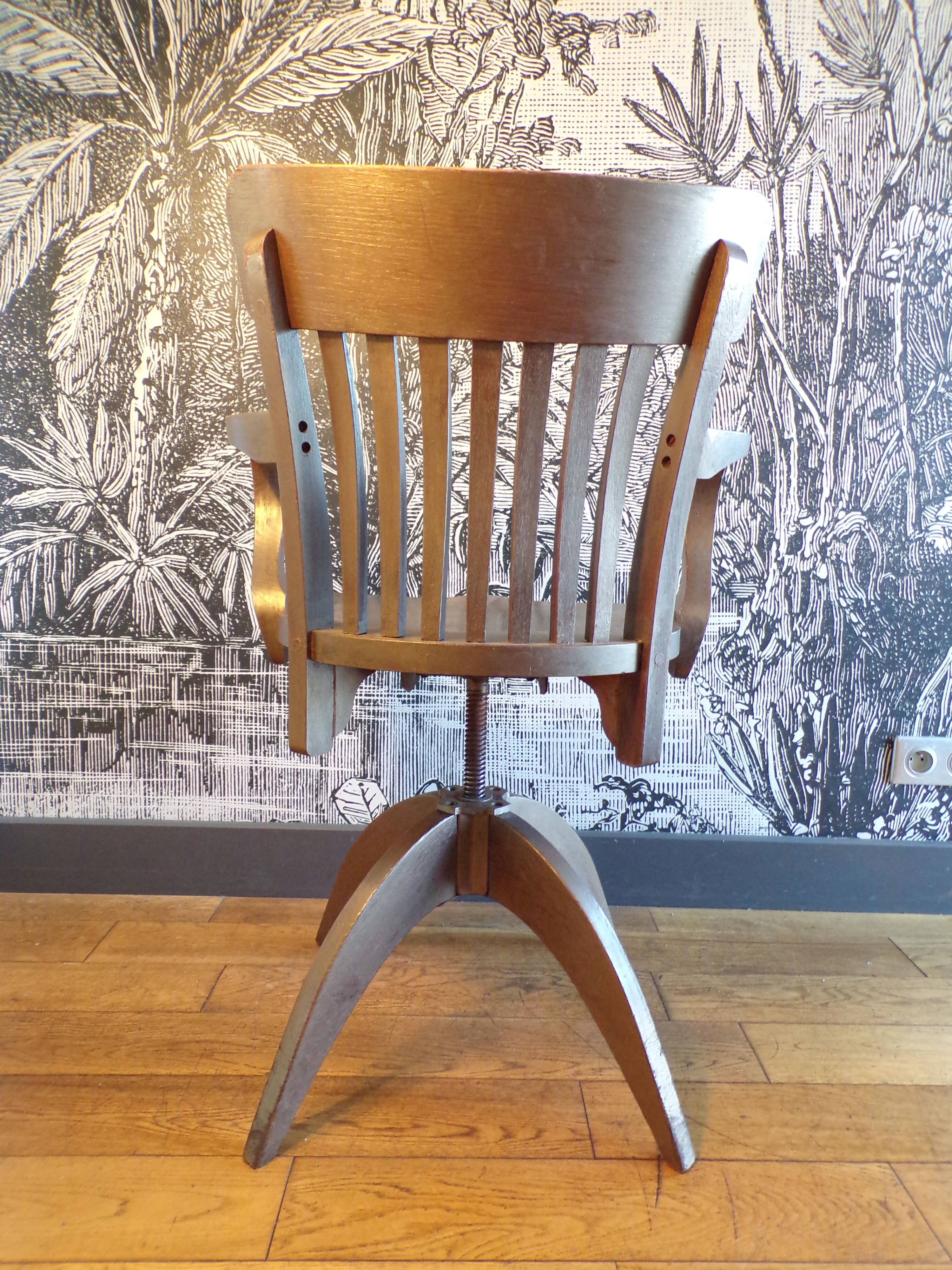 American screw armchair