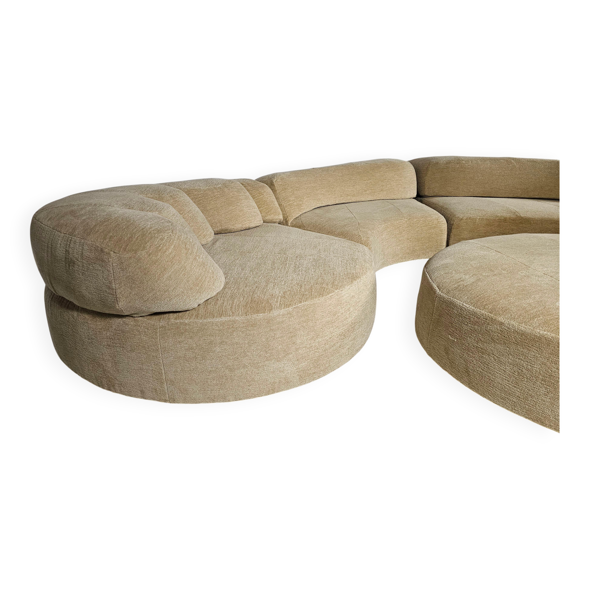 Modular 'Landscape' canapé in beige chenille by Hans Hopfer for Roche Bobois, 1970