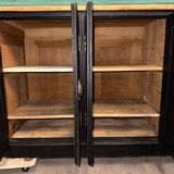 Old counter with 8 doors