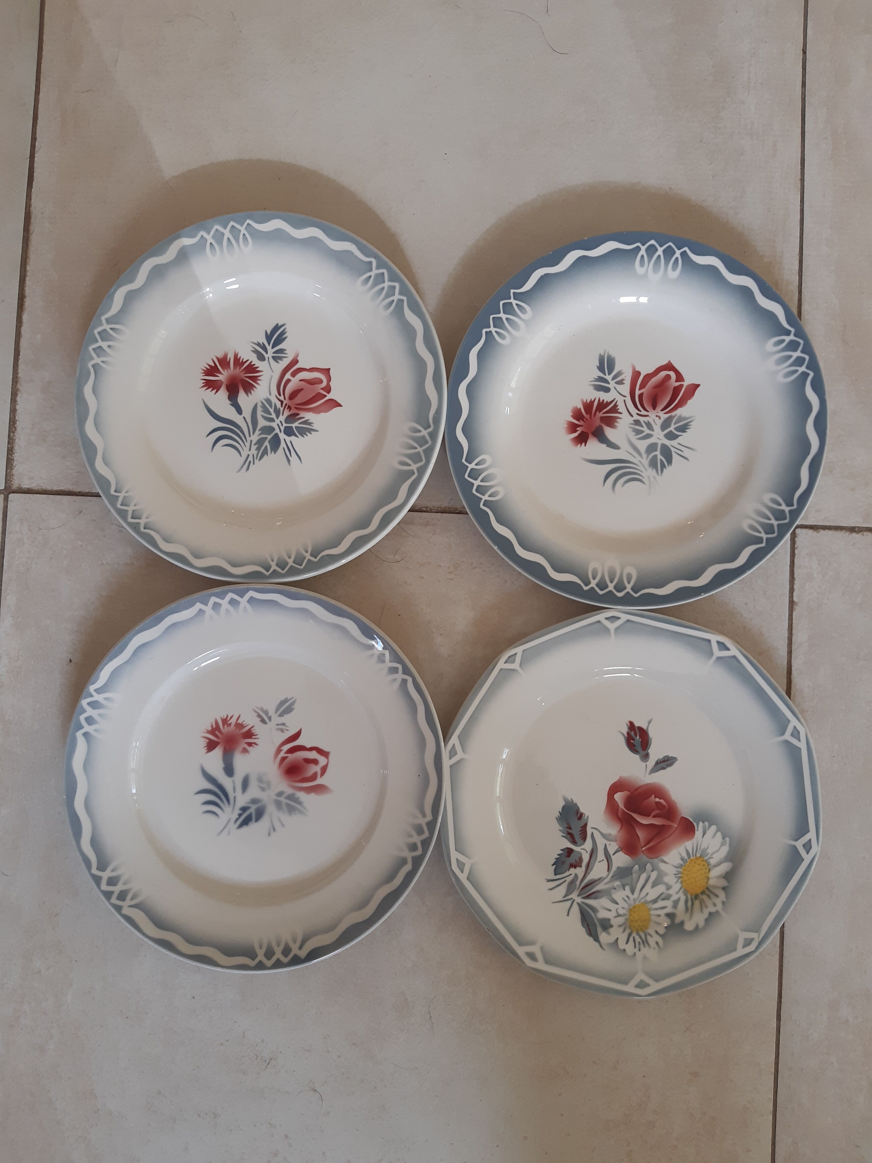 Digoin Sarreguemines plates