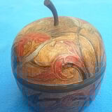 Partitioned brass apple