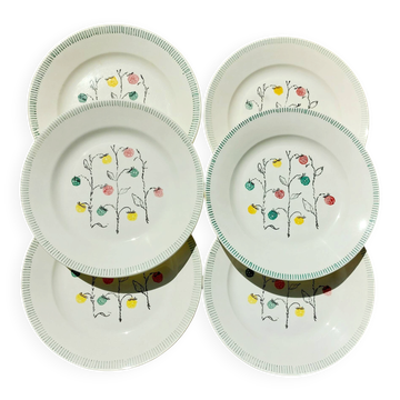 Vintage dinner plates