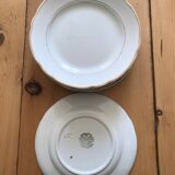 Set of 9 Villeroy & Boch dessert plates