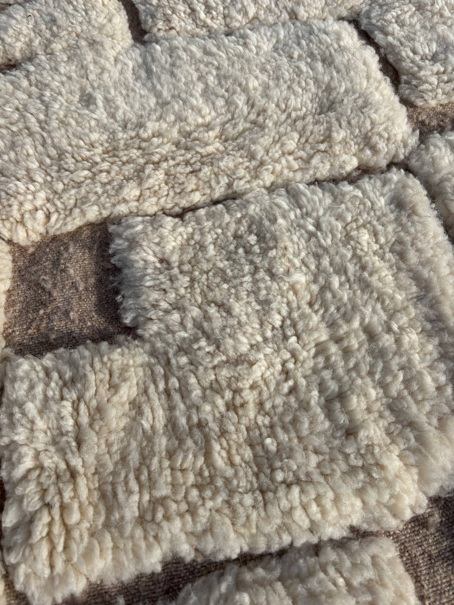 Cool Mrirt Berber rug in wool