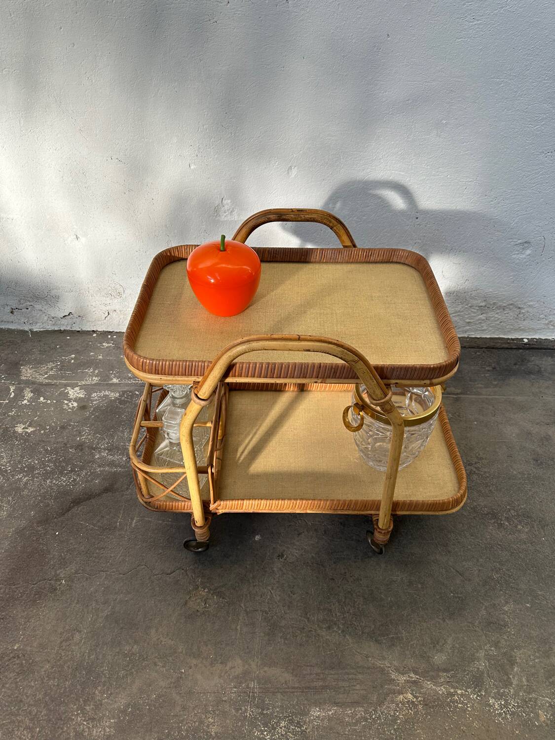 Rattan serving cart with removable tray