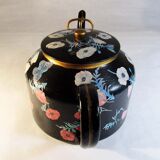 Hand-painted kettle