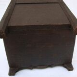 Jewelry box in the shape of a breton chair