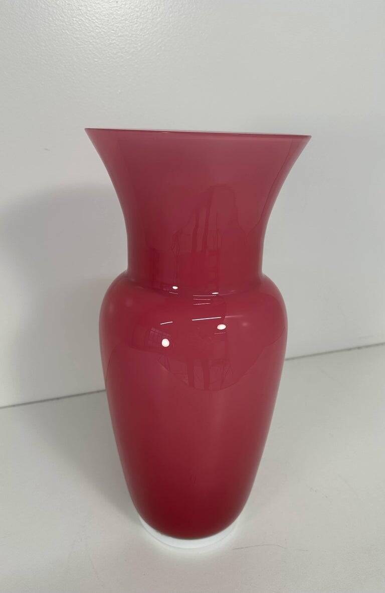 Italian Pink Murano Glass Vase, By Tommaso Buzzi, 1990s