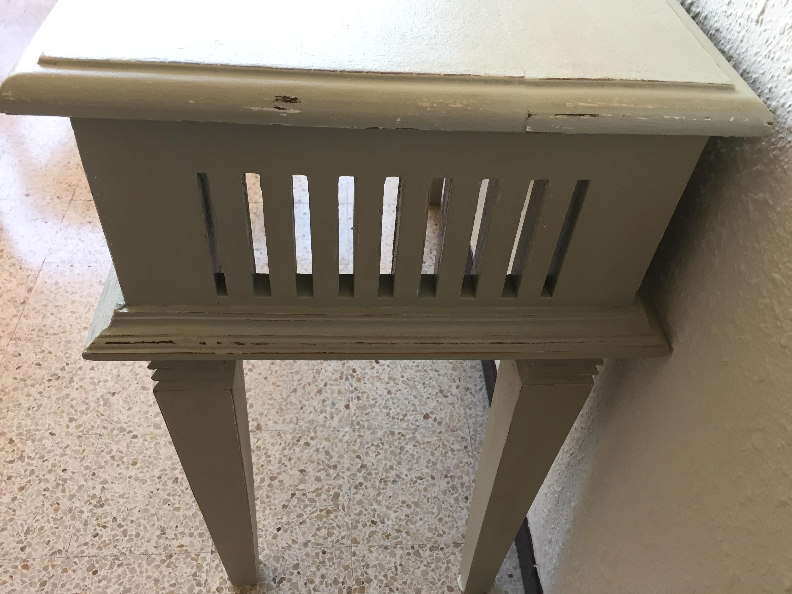 Beautiful console in gray-green patinated wood