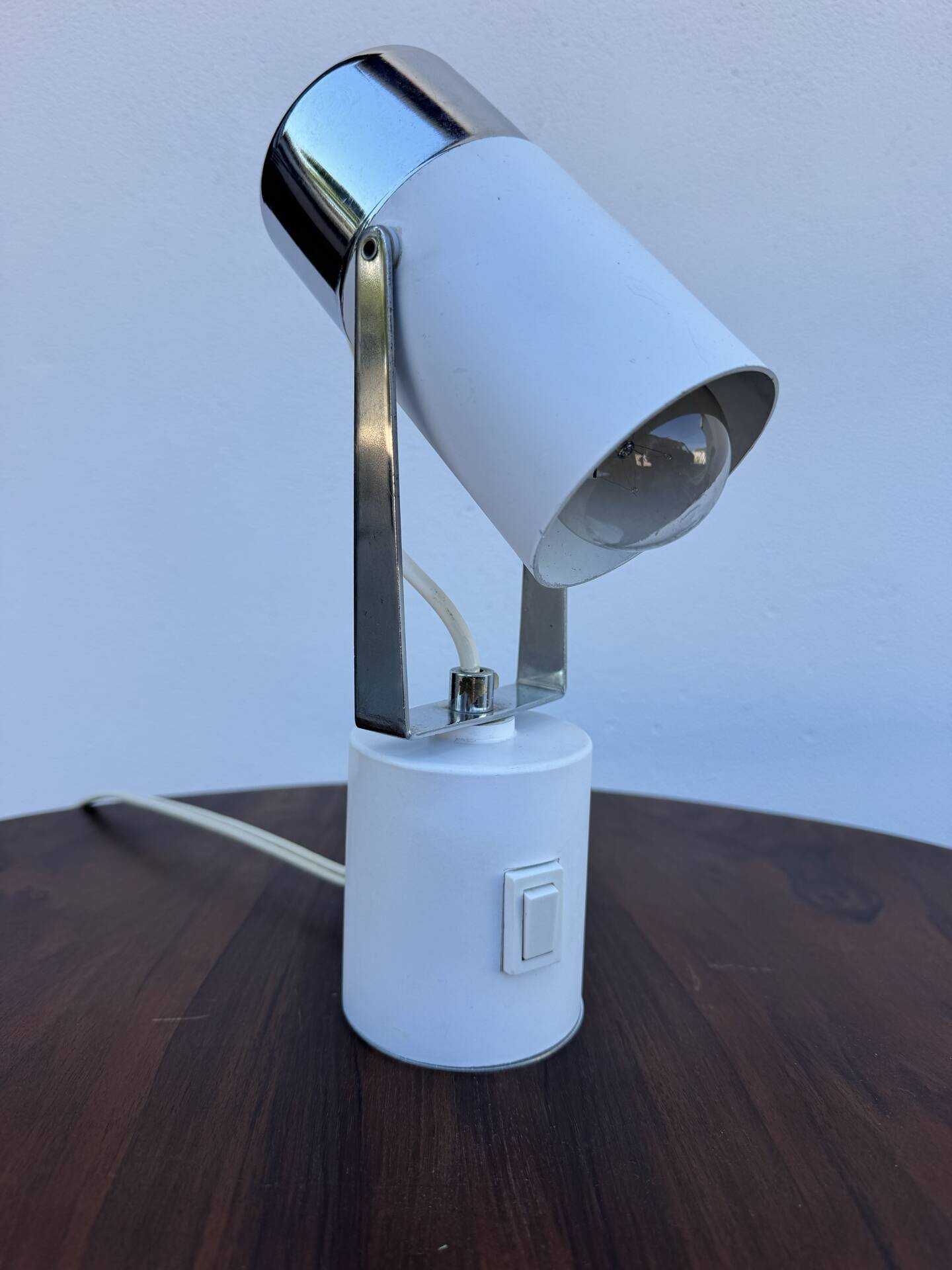 Small Space Age lamp from the 70s.