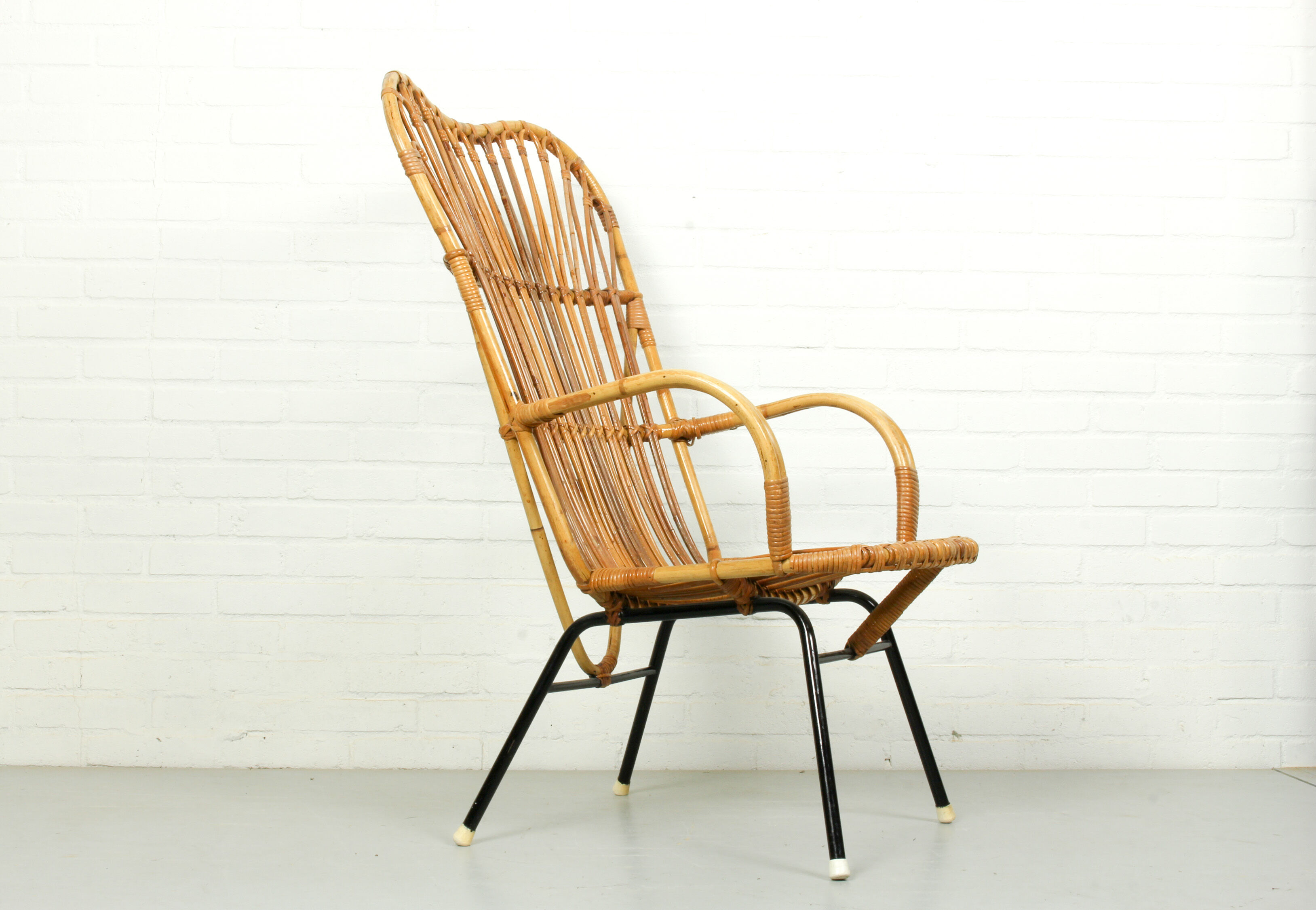 Metal and rattan lounge chair from Rohé Noordwolde, 1960s