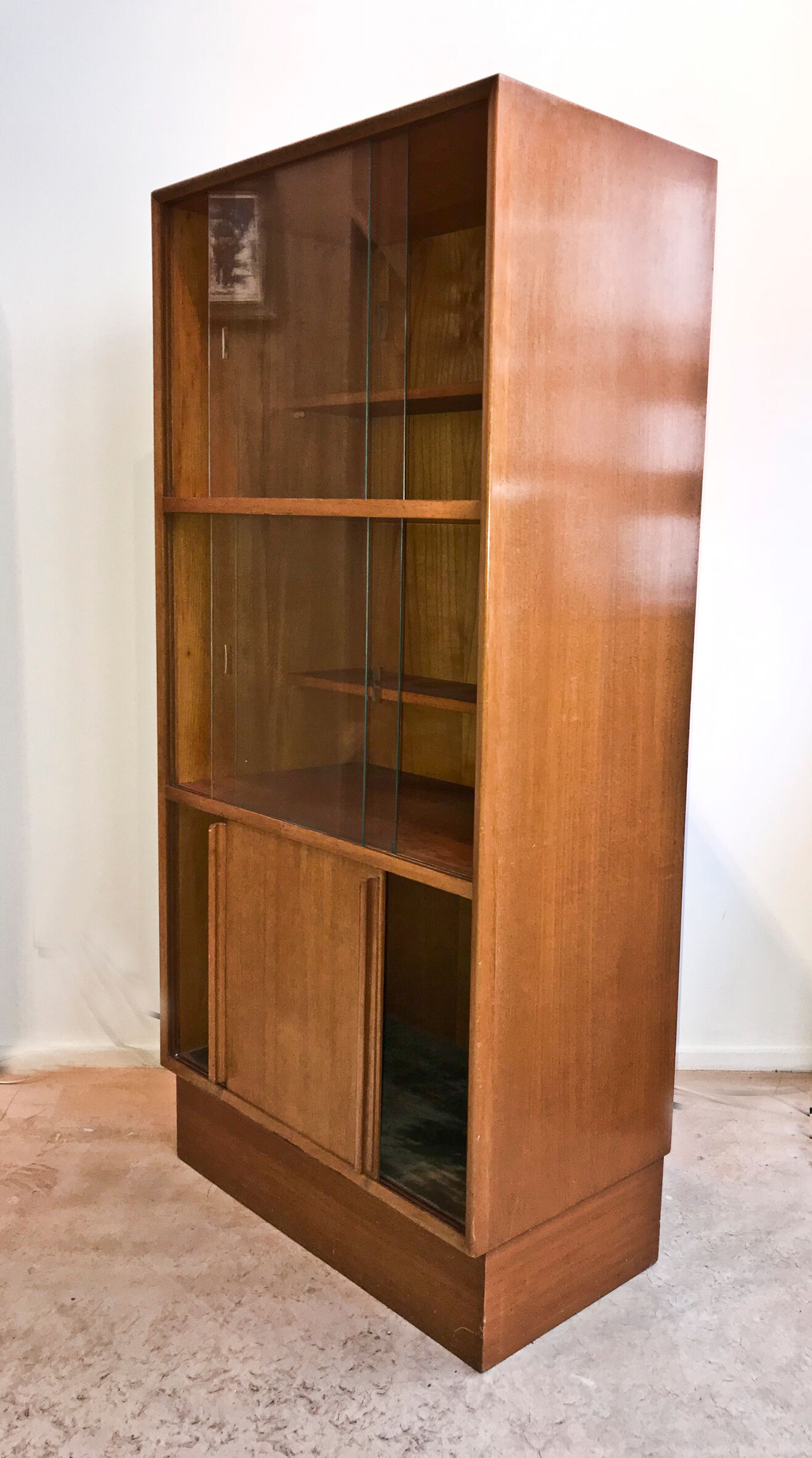 Meuble vitrine vintage