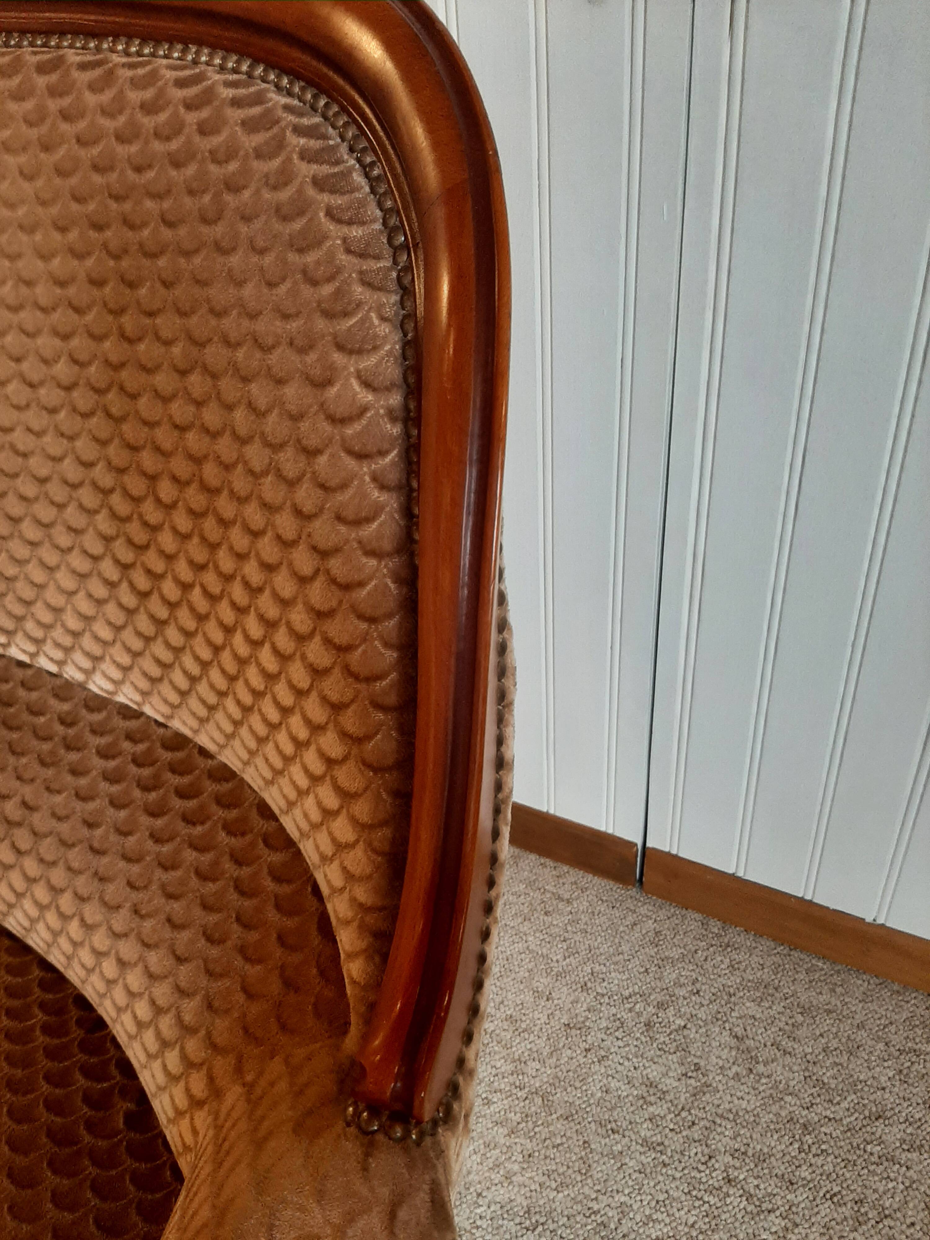 2-seater Louis XV style sofa - arched legs - Art Deco patterned velvet fabric - Beige