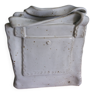 Vase en forme de sac,