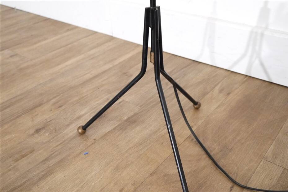 Lampadaire tripode en metal et laiton, 1970